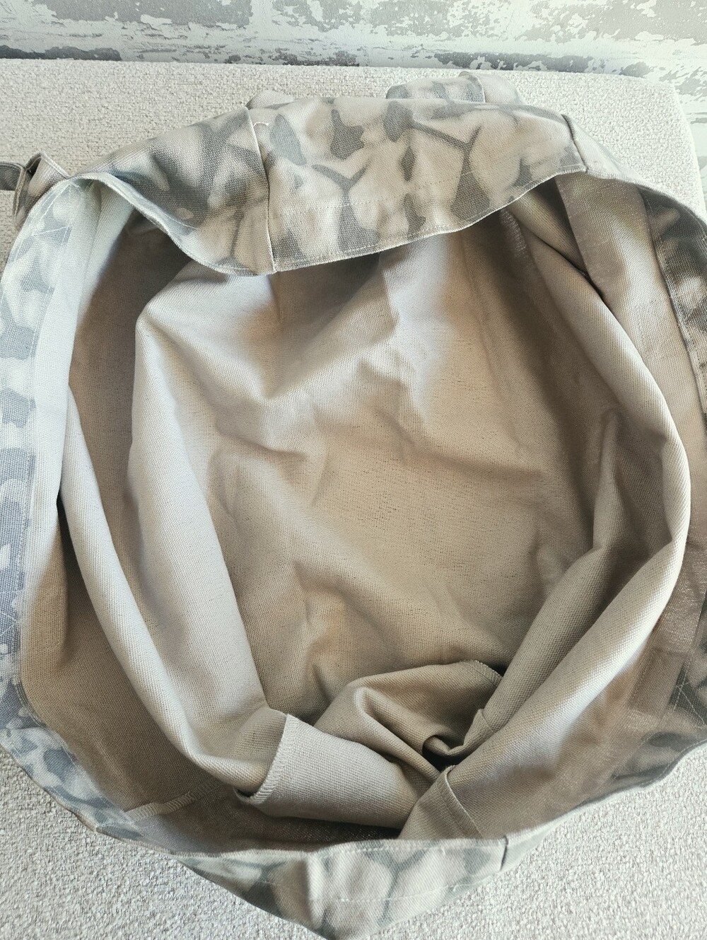 ALO YOGA Iconic Shopper Canvas Tote Bag Gray Tie Dye Large - Picture 3 of 3